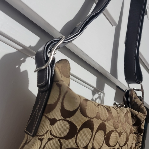 Coach Y2k Monogram Shoulder Bag - Picture 4 of 12